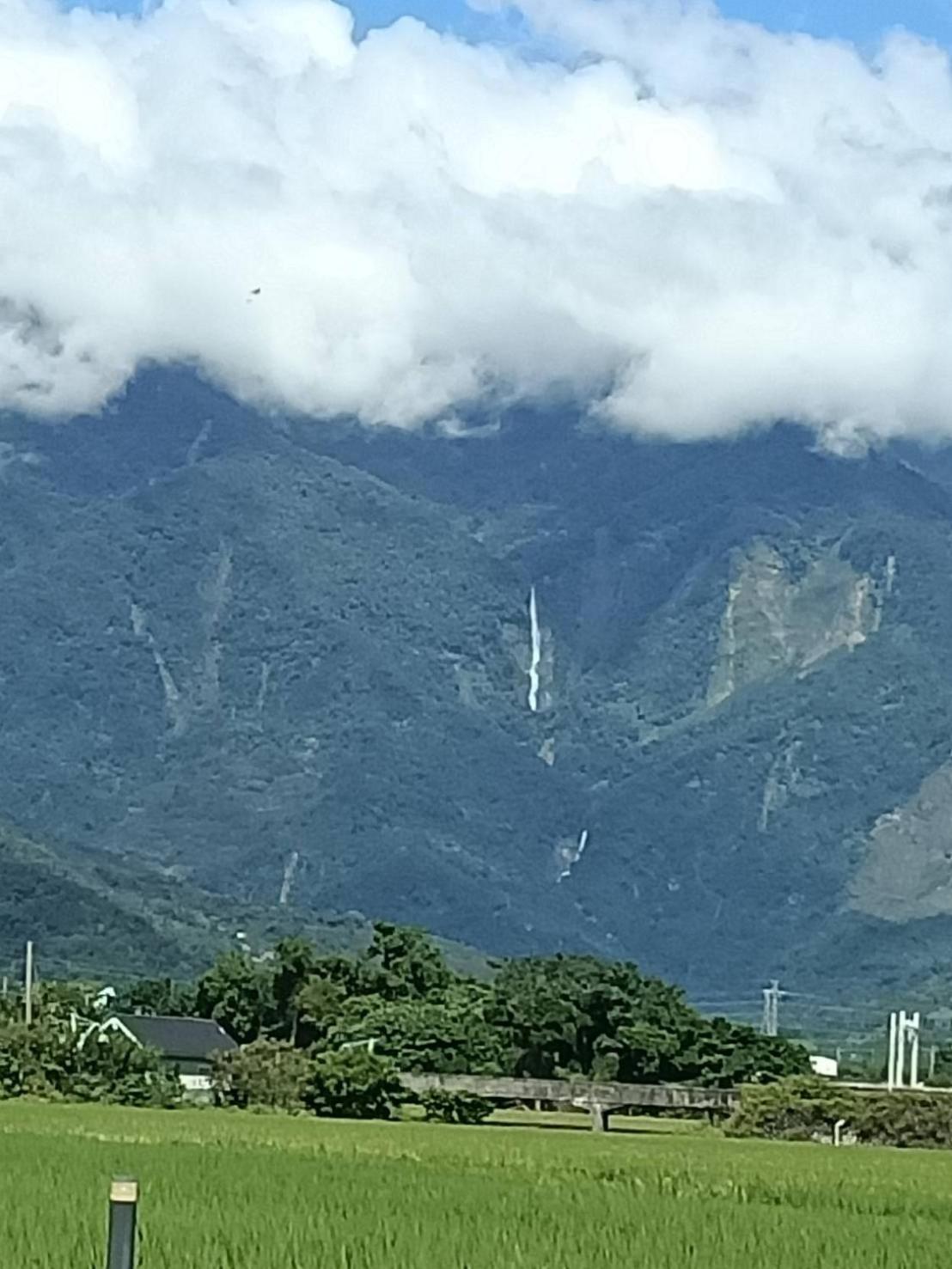 十畝田山莊會館 Hotel Chishang Exterior foto